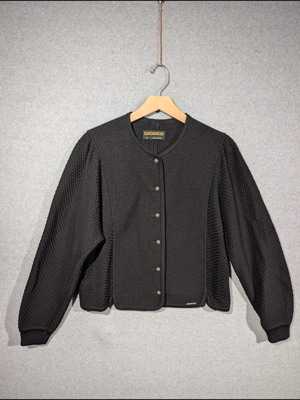 VTG Geiger of Austria Women's Pure Wool Jacket Black w/ Metal Buttons Size 40